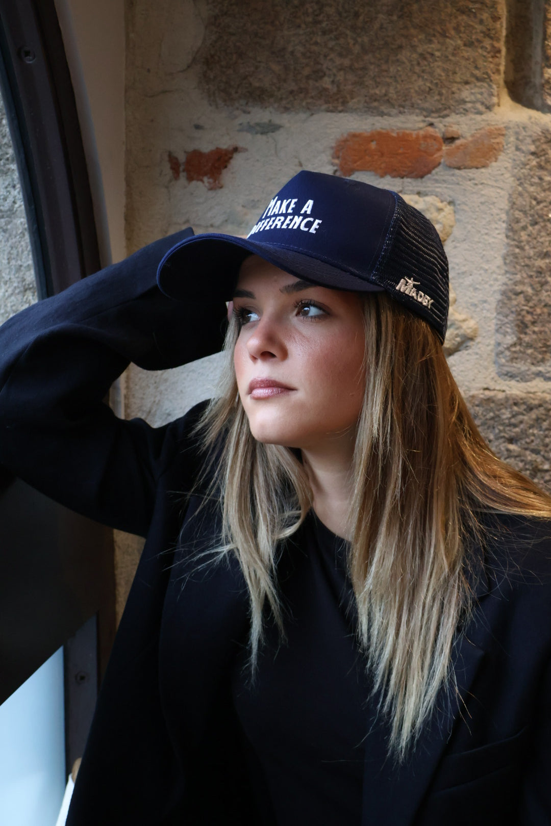 Casquette trucker marine